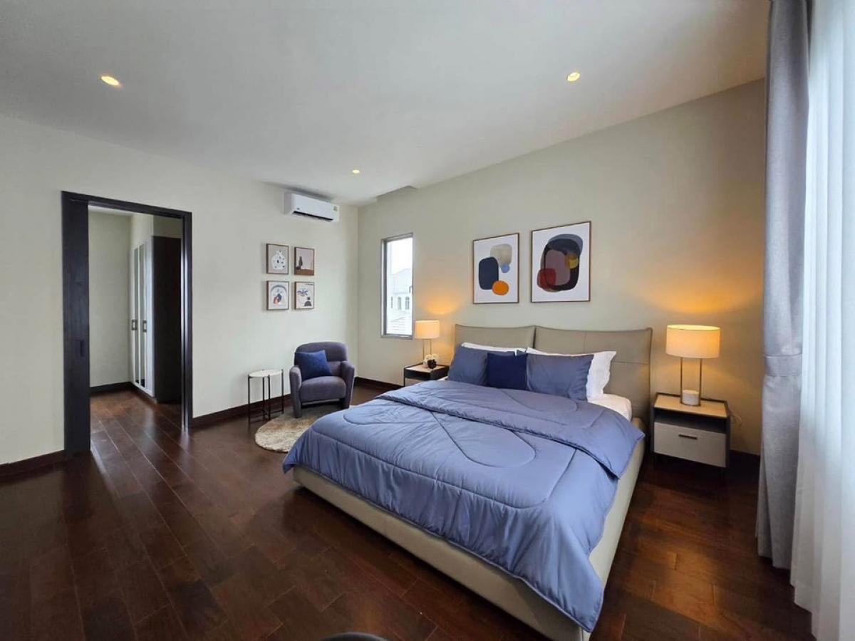 ขายบ้านลาดกระบัง สุวรรณภูมิ : 📢👇Sell with tenant til 4 June 2026
Luxury house in big size of land at Perfect Masterpiece Rama 9 - Krungthep Kreetha, easily traveling many routes, close to express way, fully furnished