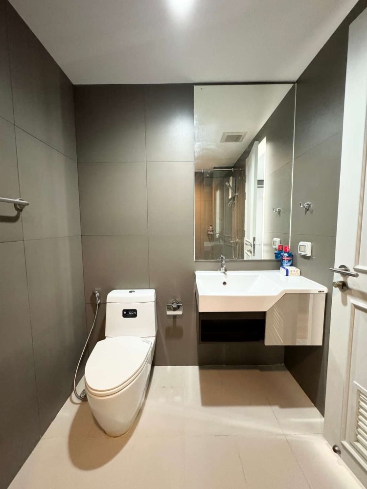 ขายคอนโดสุขุมวิท อโศก ทองหล่อ : ขาย  Movenpick Residence Ekkamai 1ห้องนอน เฟอร์นิเจอร์ครบ เหมาะสำหรับอยู่อาศัยและลงทุน ใกล้BTS ทองหล่อ