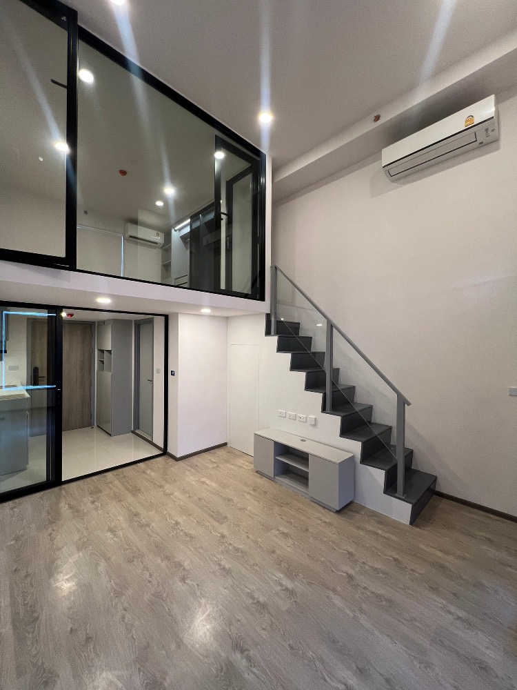 ขายคอนโดรัชดา ห้วยขวาง : หลุดจอง ราคาชั้นสูง Duplex วิวสวย ไม่บล็อควิว ห้องมือ 1 โครงการ โทร 0946503223