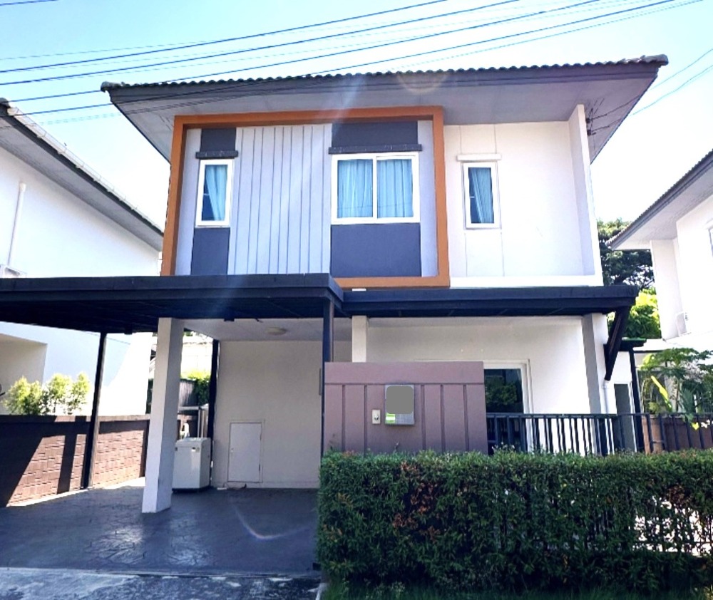ขายบ้าน : บ้านสวย แต่งบิ้วอินท์ พร้อมอยู่สุดๆ หมู่บ้าน เซนส์ สายไหม 56 (Sense Saimai 56)  พื้นที่ 36.4 ตรว. 3 ห้องนอน  2 ห้องน้ำ บ้านสภาพดีมากก สิ่งอำนวยความสะดวกครบครัน ทำเลดี ใกล้ห้างใกล้ทางด่วน
