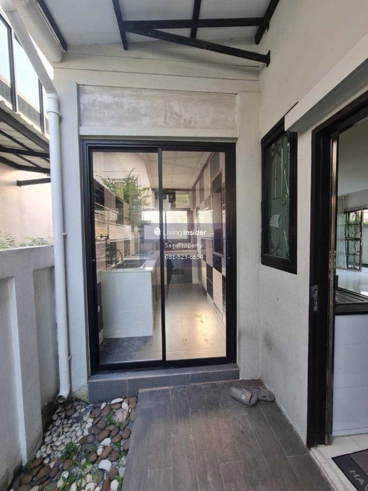 ให้เช่าบ้านปิ่นเกล้า จรัญสนิทวงศ์ : 🔥ใกล้ศิริราชเพียง 5กม🔥Mrtบางขุนนนท์3.7กม🔥ให้เช่า บ้านเดี่ยว 4นอน 4น้ำ🔥ทำเลดี🔥เข้าออกได้หลายทาง 🔥หมู่บ้านสิริจันทร์ ฉิมพลี6/1🔥