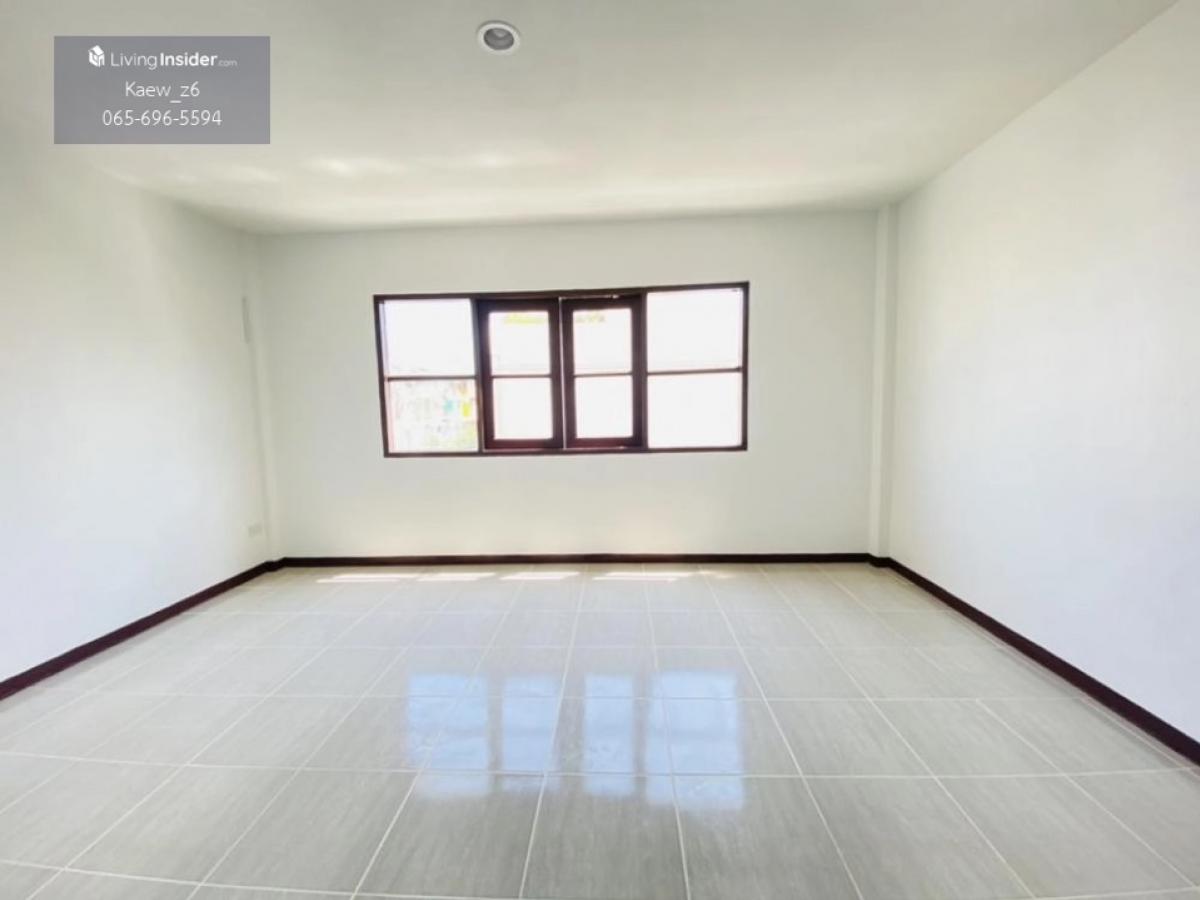 ขายทาวน์โฮมบางนา แบริ่ง ลาซาล : ลาซาลเพลส ทาวน์โฮม 3 ชั้น พร้อมดาดฟ้า ลาซาล 24✨ ทำเลทอง เชื่อมต่อชีวิตเมือง ใกล้ BTS แบริ่ง