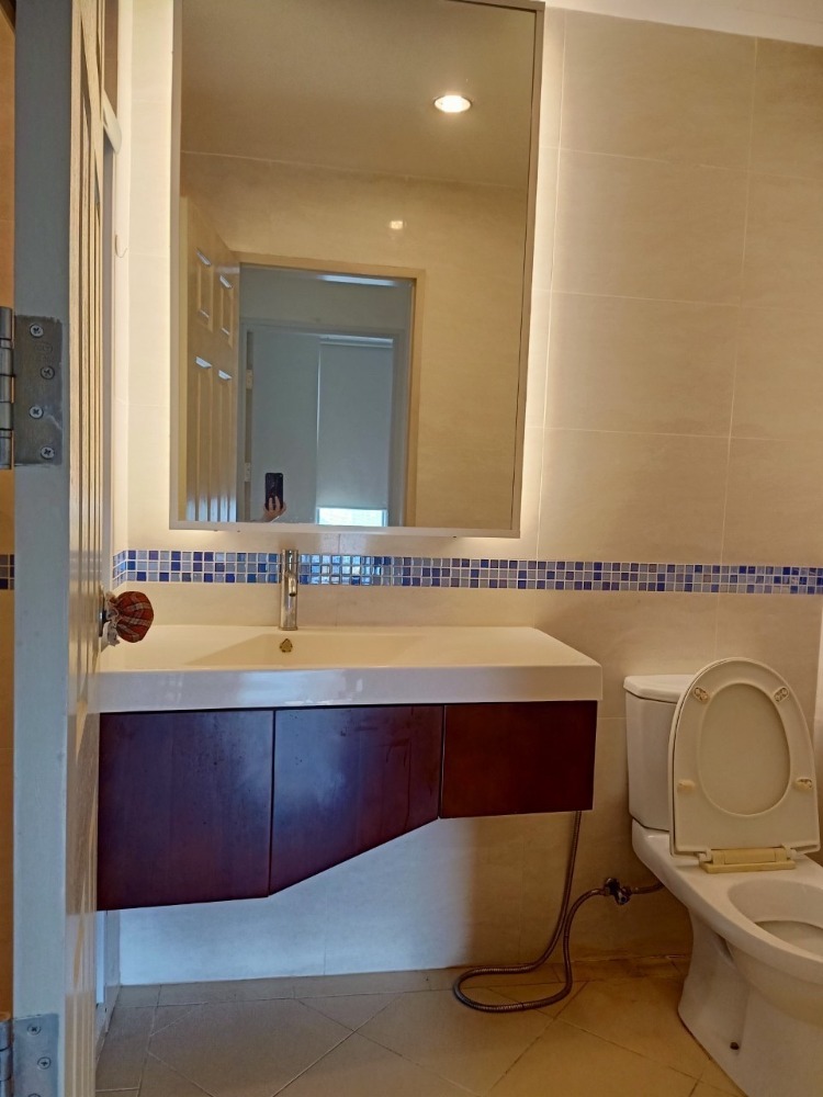 ให้เช่าคอนโดสาทร นราธิวาส : For rent Life @Sathorn Condo Fully furnished (S15-5268)