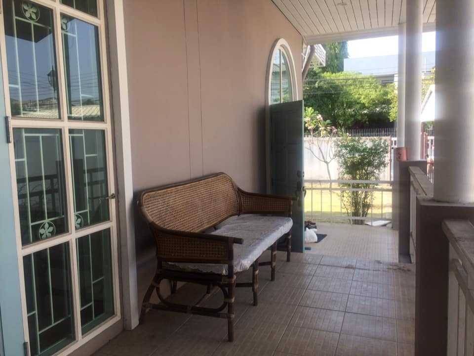 ขายบ้านอ่อนนุช อุดมสุข : 🏡หมู่บ้านเมืองทอง 4 หลังหัวมุม สุขุมวิท 101 (ซอยวัดวชิรธรรมสาธิต)