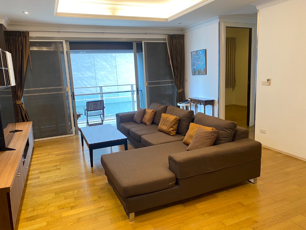 ให้เช่าคอนโดสุขุมวิท อโศก ทองหล่อ : The Madison Condominium Sukhumvit 41 /  / 4 นอน 330 ตร.ม. โทร 0937890899