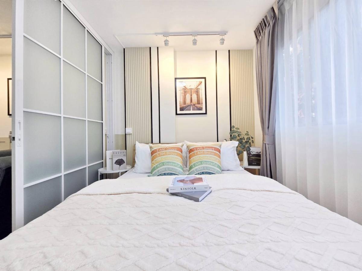 ขายคอนโดลาดพร้าว101 แฮปปี้แลนด์ : ✨️ห้องสวย วิวสวน ฟีลคาเฟ่🪴 ใกล้เดอะมอลล์บางกะปิ เดินไปรถไฟฟ้าก็ได้! ✨️อยากได้คอนโดที่ครบทุกความต้องการ ต้องนี่เลย! 👉ลุมพินี เซ็นเตอร์ ลาดพร้าว 111🪴