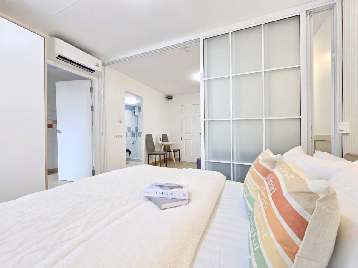 ขายคอนโดลาดพร้าว101 แฮปปี้แลนด์ : ✨️ห้องสวย วิวสวน ฟีลคาเฟ่🪴 ใกล้เดอะมอลล์บางกะปิ เดินไปรถไฟฟ้าก็ได้! ✨️อยากได้คอนโดที่ครบทุกความต้องการ ต้องนี่เลย! 👉ลุมพินี เซ็นเตอร์ ลาดพร้าว 111🪴