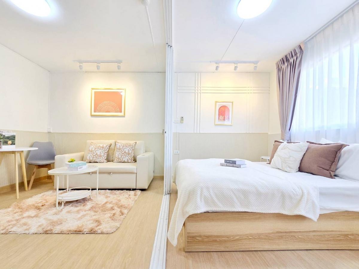 ขายคอนโดลาดพร้าว101 แฮปปี้แลนด์ : ห้องนี้..สวยคลีนม๊ากกกกก🥰🥰🥰“ห้องมุม วิวโล่ง ฟีลคาเฟ่🪴 ใกล้เดอะมอลล์บางกะปิ เดินไปรถไฟฟ้าก็ได้!” ✅️ ต้องนี่เลย! ลุมพินี เซ็นเตอร์ ลาดพร้าว 111✨️✨️