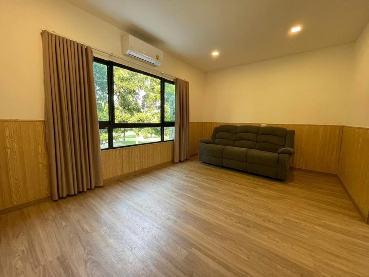 For SaleTownhomePattanakan, Srinakarin : 📢👇 Sell with tenant til April 26,  FREE TRANSFER
Reasonable price for living or investing as one of the most  sought-after locations. Brand new Townhouse for rent/ sale at Patio Srinakarin – Rama 9 near Wellington and Stamford international school