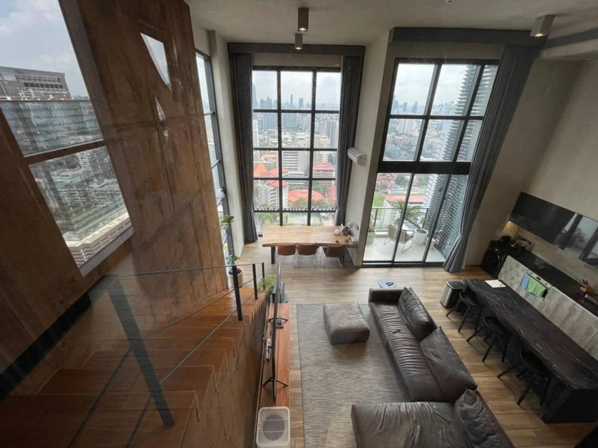 For SaleCondoSukhumvit, Asoke, Thonglor : Luxury Duplex Penthouse in Asoke CBD, 3-Bedroom Spacious Unit at The Lofts Asoke, Prime Central Bangkok Location
