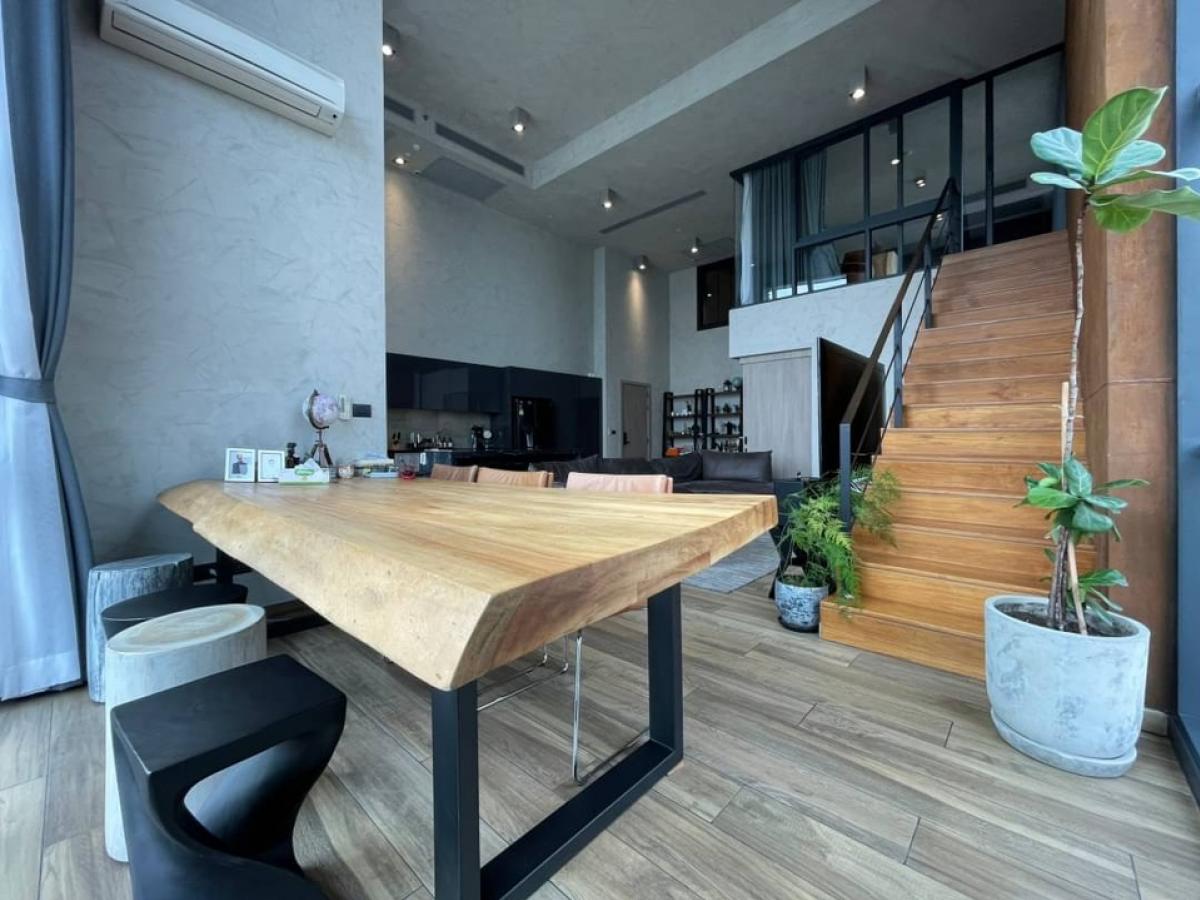 For SaleCondoSukhumvit, Asoke, Thonglor : Luxury Duplex Penthouse in Asoke CBD, 3-Bedroom Spacious Unit at The Lofts Asoke, Prime Central Bangkok Location
