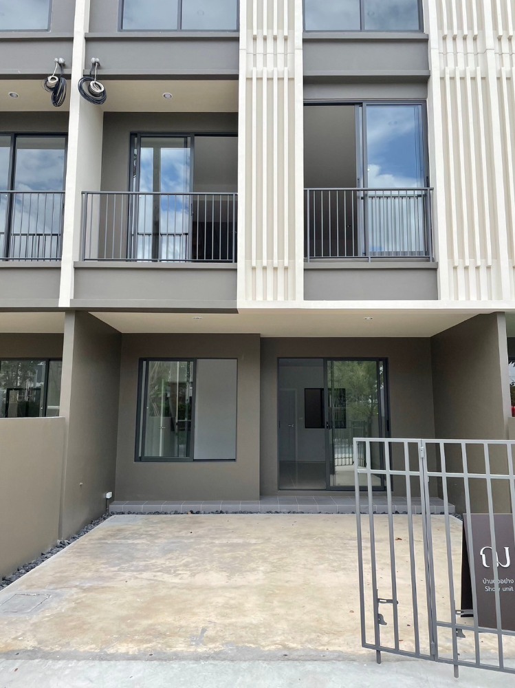 For SaleTownhomeOnnut, Udomsuk : House for sale, Cherkoon Sukhumvit 77 project