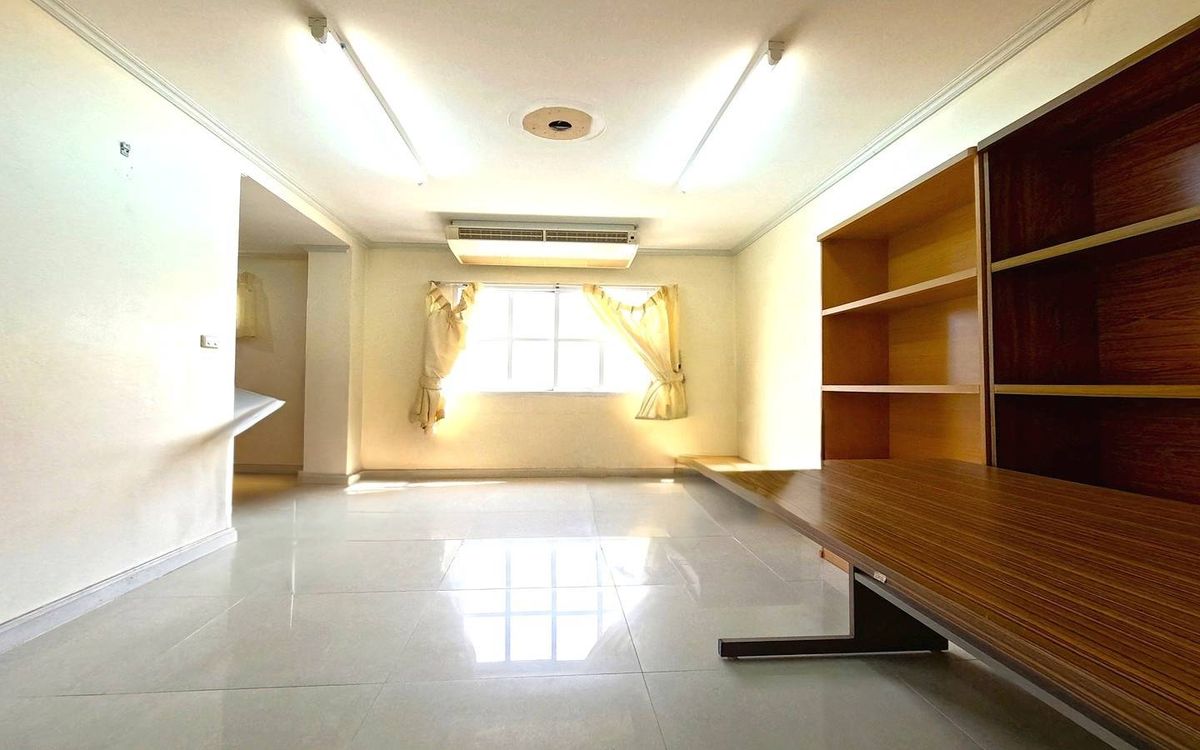 ขายทาวน์โฮมพระราม 3 สาธุประดิษฐ์ : 🏡 ขายทาวน์โฮม หมู่บ้านอรุณพัฒน์ พระราม 3 – สาธุประดิษฐ์ 26.5 ตร.ว. บ้านสวย พร้อมอยู่ ใจกลางเมือง