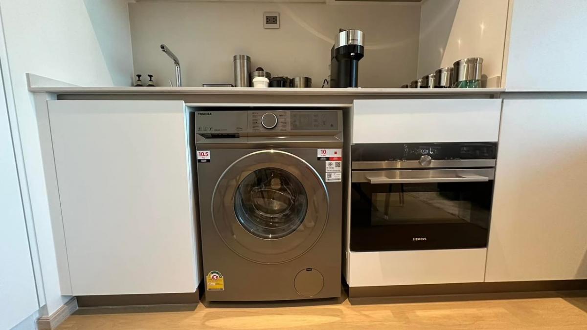 For SaleCondoSukhumvit, Asoke, Thonglor : 📢👇Available for sale December 25, one of the luxury place in Thonglor that very close to BTS and surrounding with many popular restaurants and, super market, coffee shops. Fully furnished.