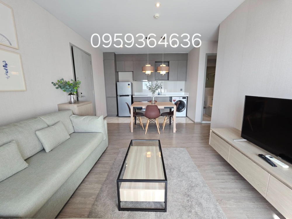 For RentCondoSukhumvit, Asoke, Thonglor : 2 Beds with modern decoration only few steps from BTS Ekkamai