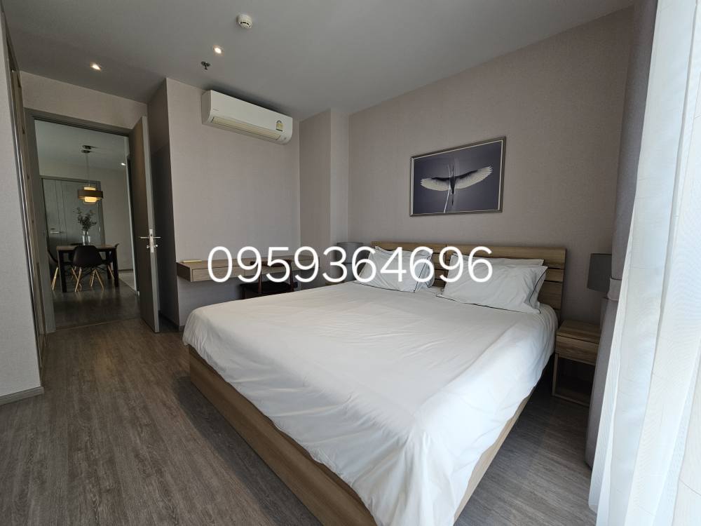 For RentCondoSukhumvit, Asoke, Thonglor : 2 Beds with modern decoration only few steps from BTS Ekkamai