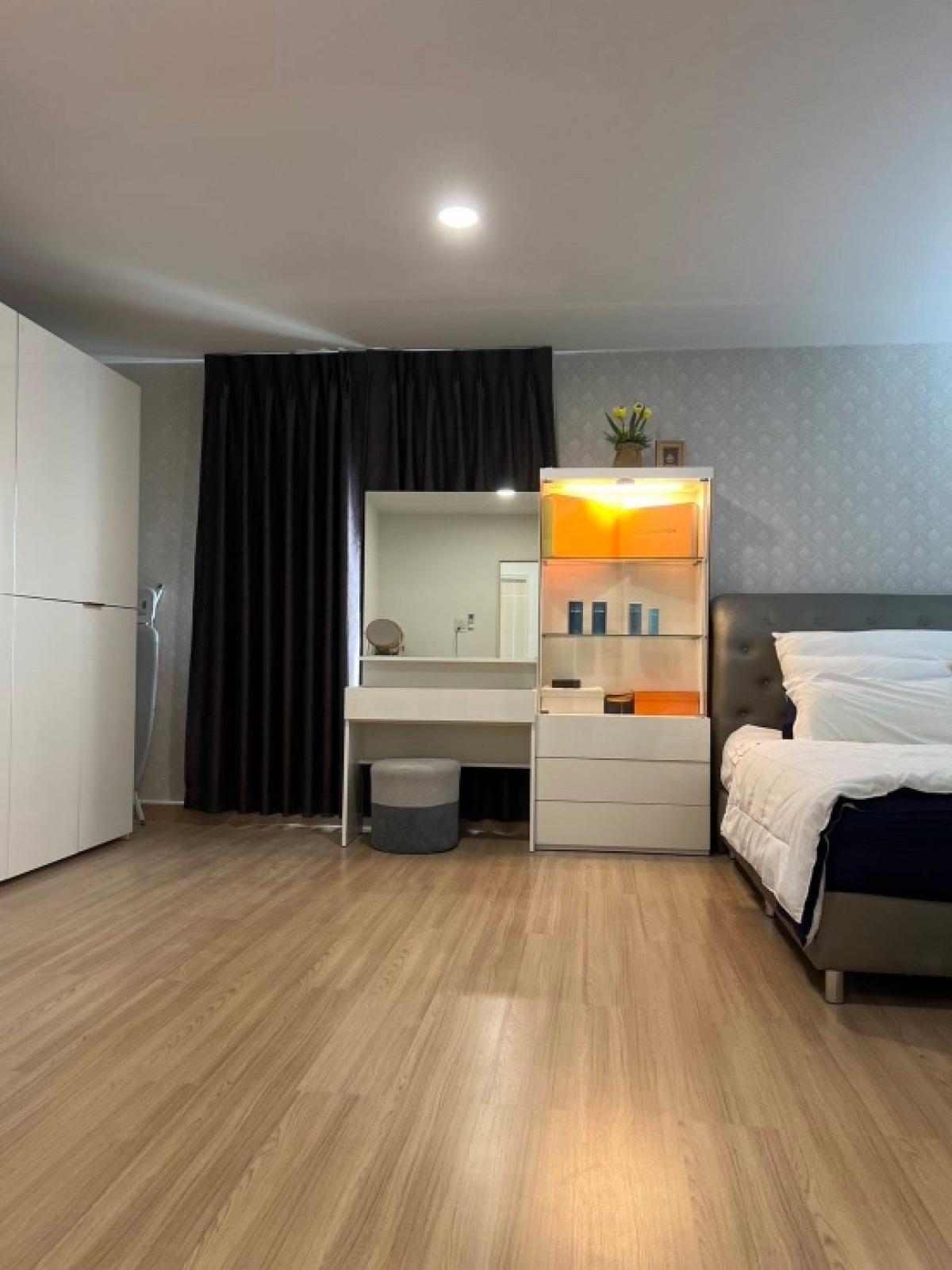 ขายบ้านพัทยา บางแสน ชลบุรี สัตหีบ : Life in the garden