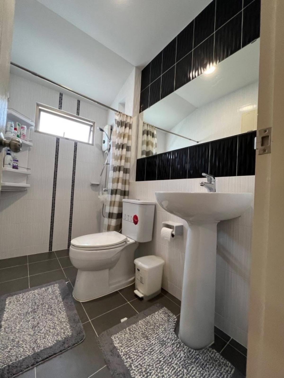 ขายบ้านพัทยา บางแสน ชลบุรี สัตหีบ : Life in the garden