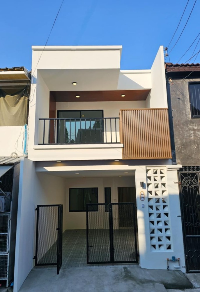 ขายทาวน์โฮมวิภาวดี ดอนเมือง หลักสี่ : 🏠 รัฐไม่ให้ แต่เราให้ !! จองตอนนี้ 2.45 ล้านบาท แถมฟรีค่าจดจำนอง