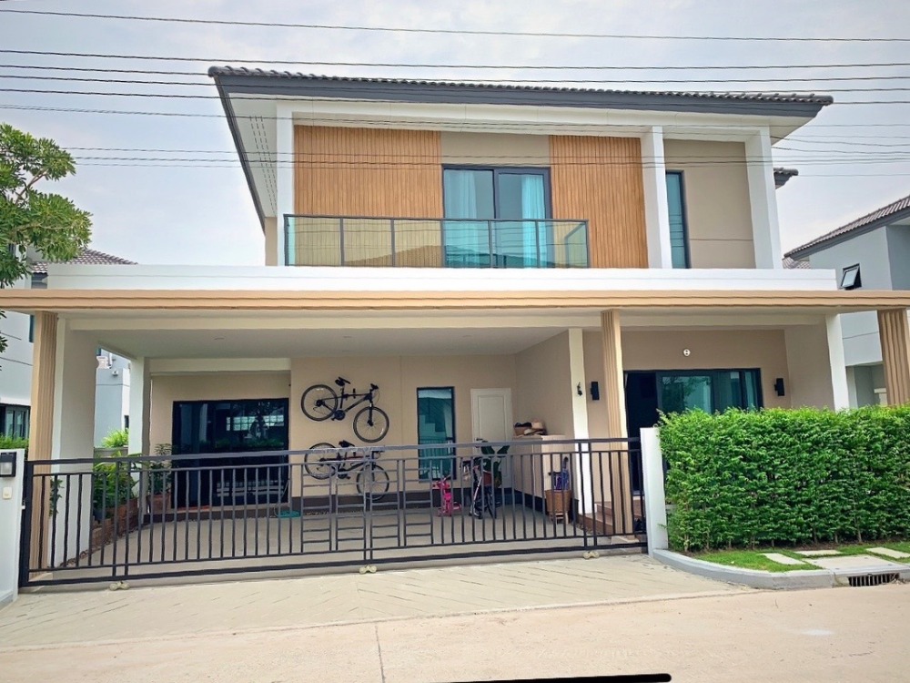 ขายบ้านนนทบุรี บางใหญ่ บางบัวทอง : ขาย บ้านเดี่ยว 2 ชั้น  Centro Ratchaphruek 2  บนถนนบางกรวย-ไทรน้อย