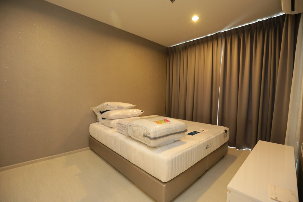 For RentCondoSukhumvit, Asoke, Thonglor : (for sale/rent) RHYTHM Sukhumvit 42 near BTS Ekkamai