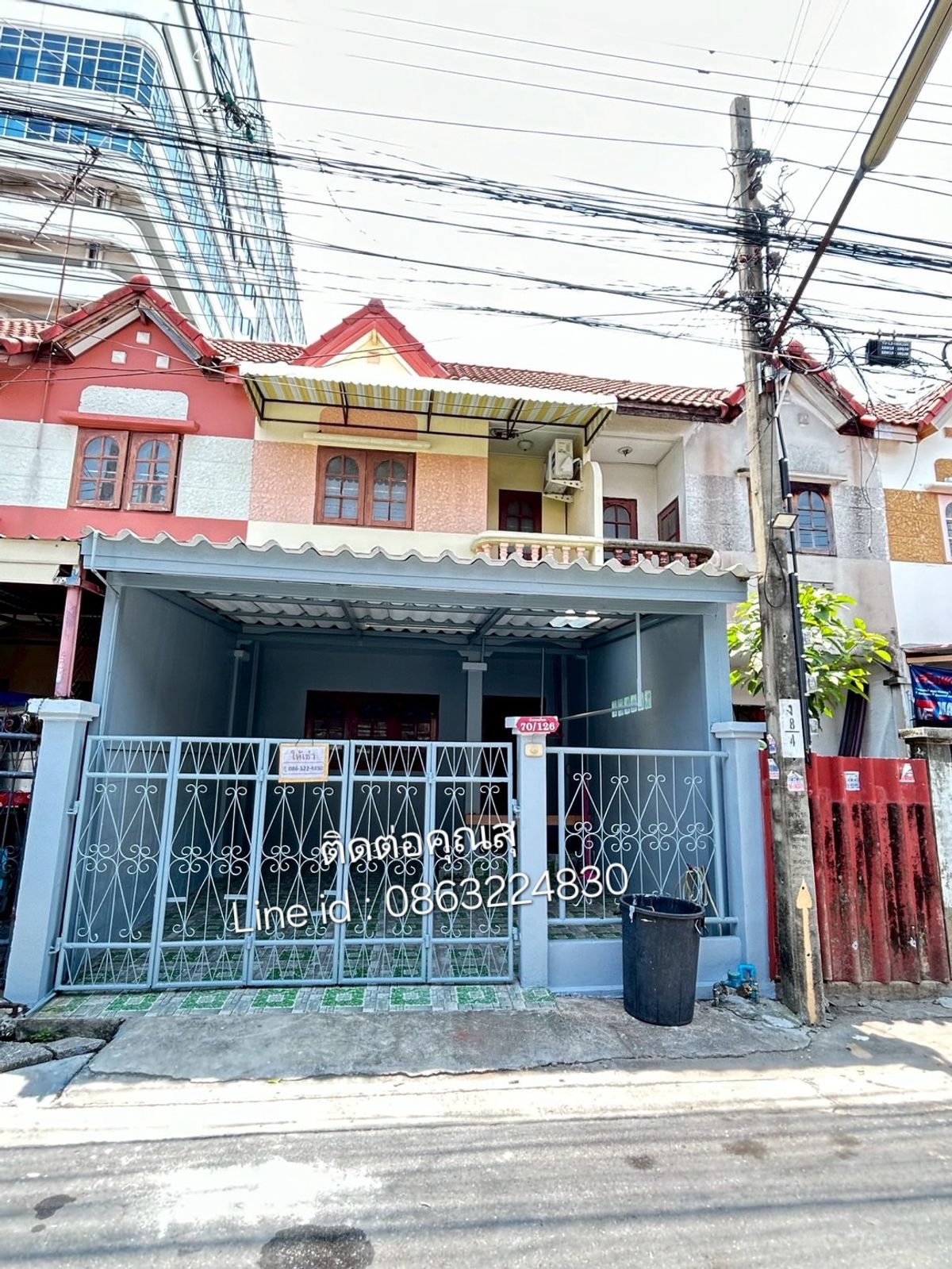 ให้เช่าบ้านมีนบุรี-ร่มเกล้า : ขาย/ให้เช่า ทาวเฮาส์ 2 ชั้น หมู่บ้านรื่นฤดี (ซ.รามคำแหง 180) 📍พร้อมอยู่ ติดต่อ 086-322-4830