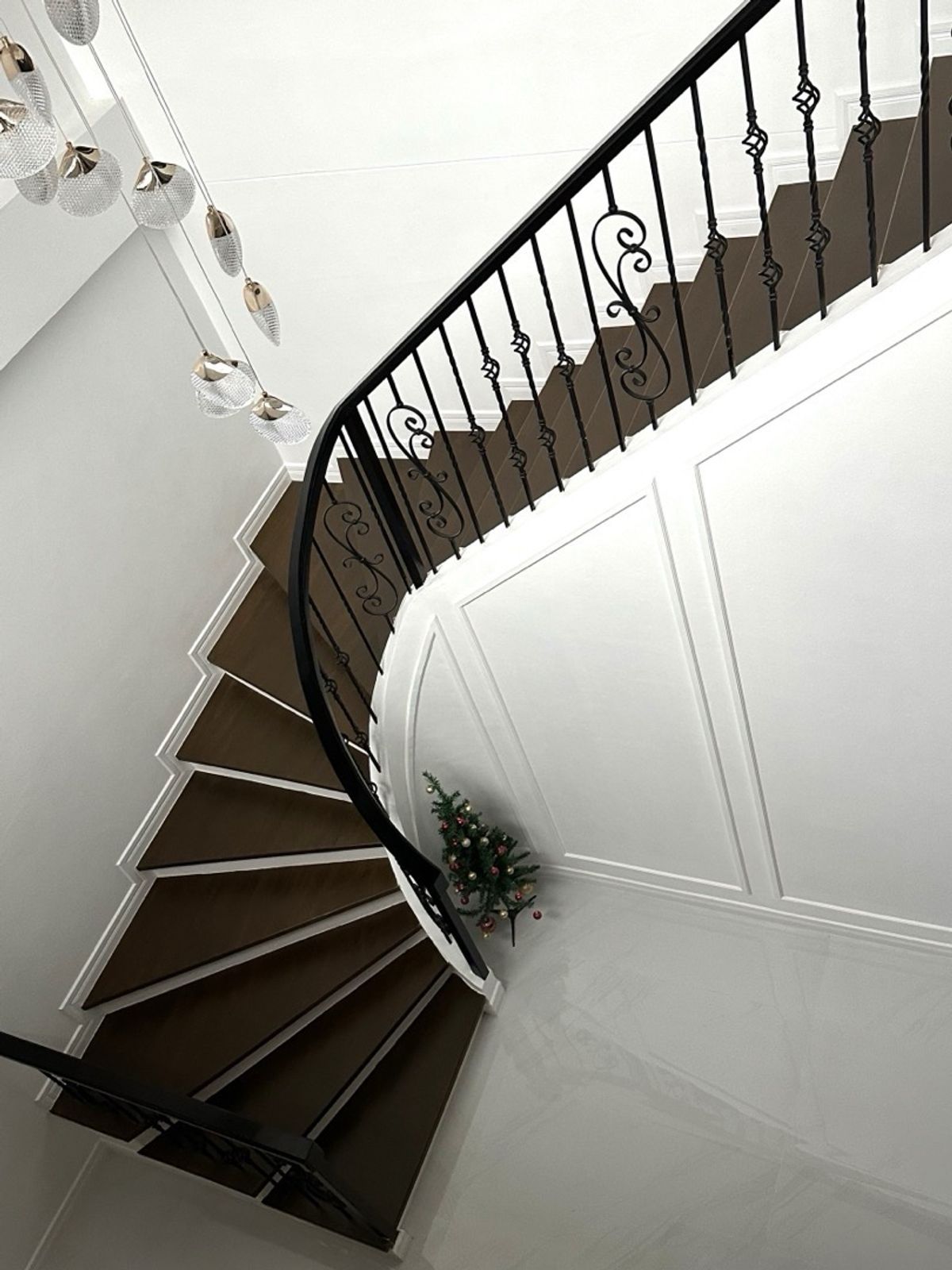 ขายบ้านปทุมธานี รังสิต ธรรมศาสตร์ : 📢👇 บ้านปรัปปรุง ตกแต่งใหม่ ทั้งหลัง อยู่ริมน้ำ บรรยากาศเงียบ สงบ ท่ามกลางธรรมชาติ ใกล้ ม.รังสิต, สนามกอล์ฟวิสต้า, Future Parkรังสิต, HomePro, Gowholesale 
