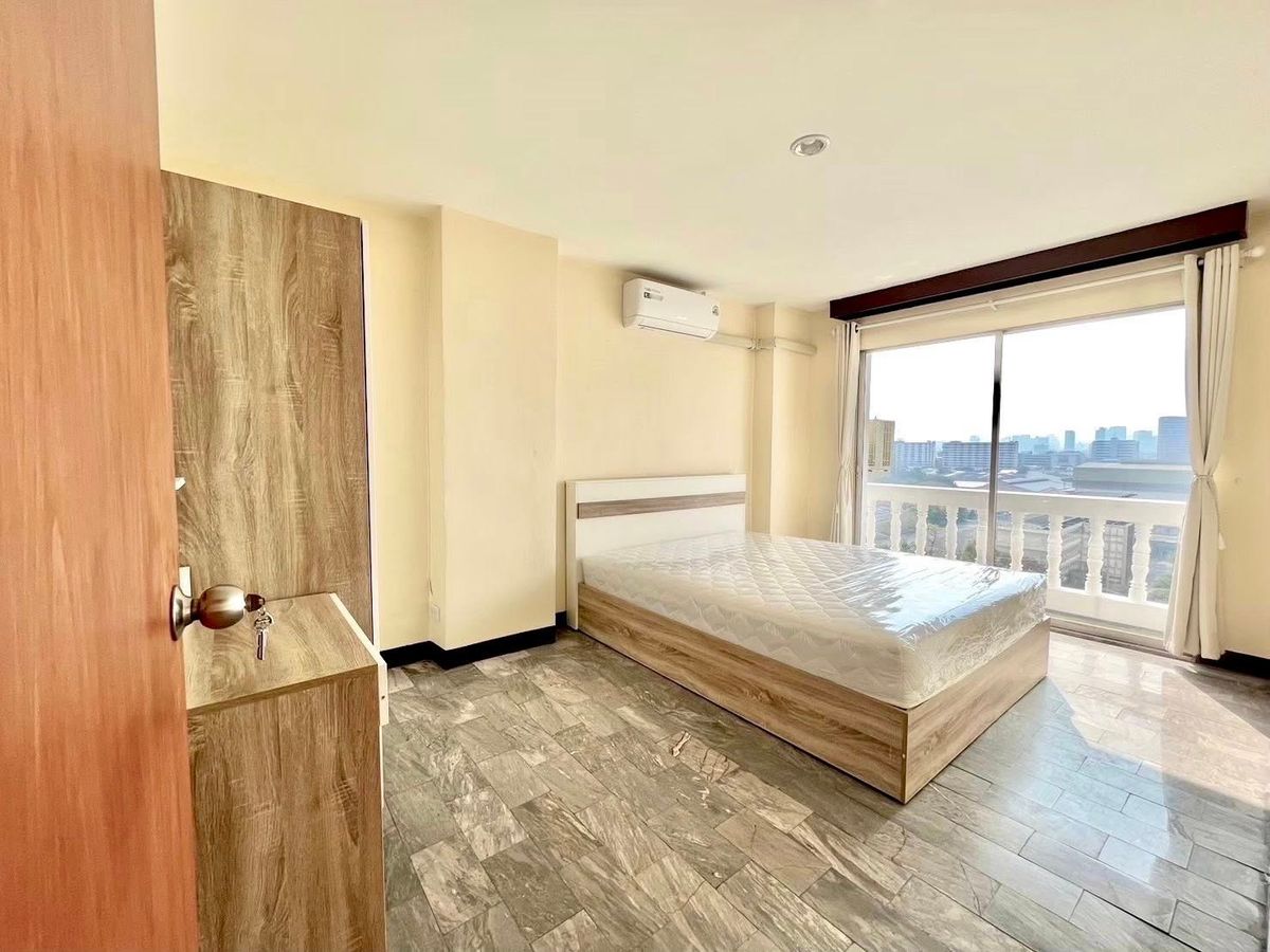 For RentCondoRamkhamhaeng, Hua Mak : Condo for rent, 2 bedrooms, Baan Sukhothai Ramkhamhaeng, ready to move in, near MRT Bang Kapi 📲O97-2161939