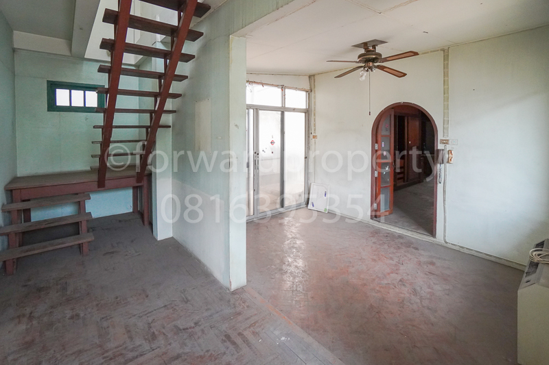 For SaleHouseSiam Paragon ,Chulalongkorn,Samyan : For Sale: 3-Story Detached House in Rama 1, Pathumwan, Near BTS Nation