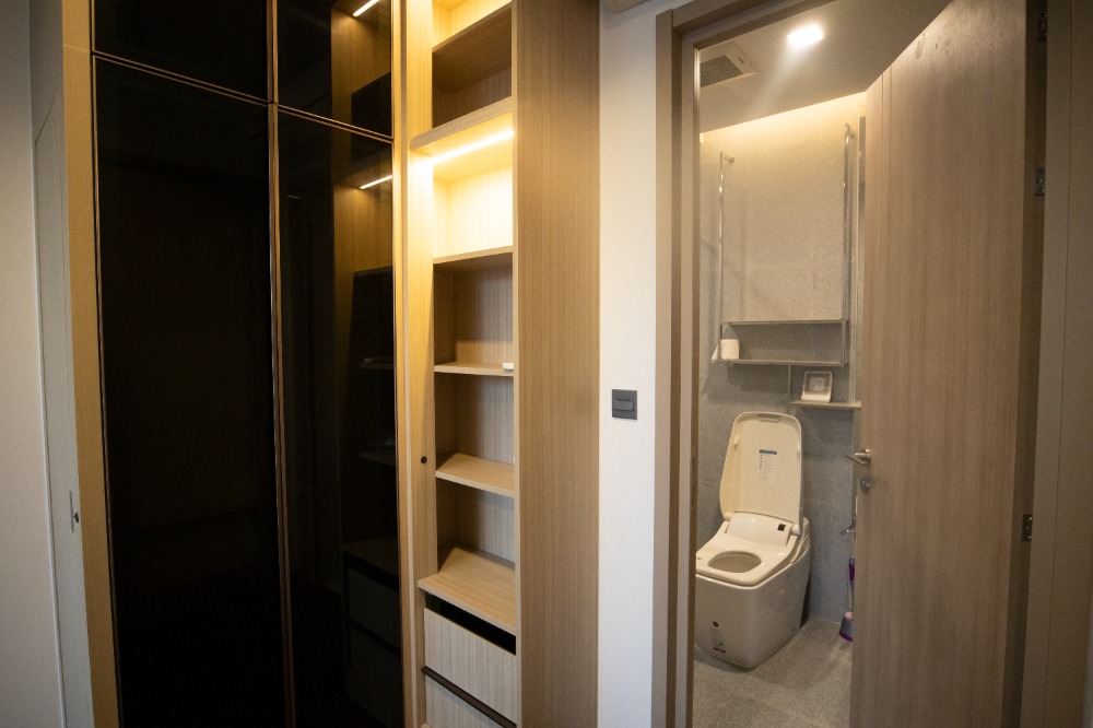 For RentCondoRatchathewi,Phayathai : 📍Condo for rent, large room, near Siam 📍 The Line Ratchathewi, 2 bedrooms