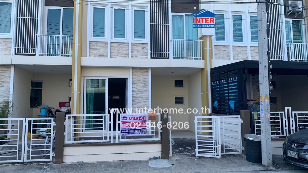 ขายทาวน์โฮมพัฒนาการ ศรีนครินทร์ : ทาวน์เฮ้าส์ 2 ชั้น 18.5 ตร.ว. หมู่บ้านโกลเด้นทาวน์1 ศรีนครินทร์-สุขุมวิท ซอยหมู่บ้านทรัพย์บุญชัย ถนนศรีนครินทร์ ถนนทรัพย์บุญ-แพรกษา5 เมืองสมุทรปราการ สมุทรปราการ