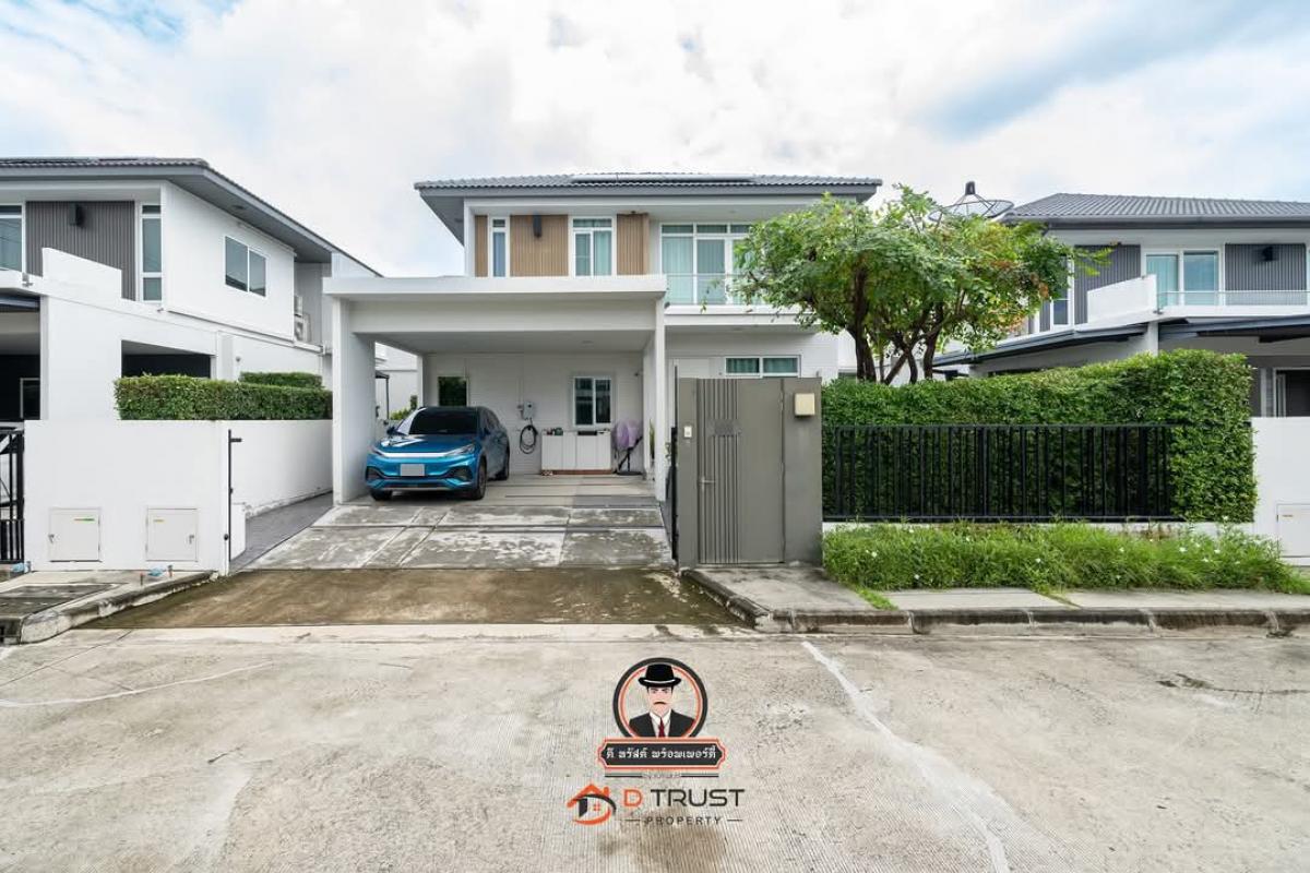ขายบ้านลาดกระบัง สุวรรณภูมิ : ขาย บ้านเดี่ยว 2ชั้น ม.มัณฑนา อ่อนนุช-วงแหวน 5 เนื้อที่ 54ตร.ว. 3ห้องนอน 3ห้องน้ำ 1ห้องครัว  1ห้องอเนกประสงค์  สภาพบ้านยังใหม่มาก โครงสร้างบ้านดีแข็งแรง สภาพภายในบ้านดี จอดรถได้ 2คัน ขายราคาไม่เเพง      การเดินทางสะดวกโครงการ ติดถนนเลียบวงแหวนฯ ฝั่งมุ่งหน