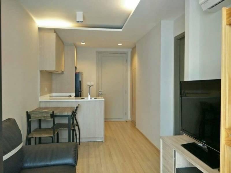 For SaleCondoRatchathewi,Phayathai : Maestro 12 Ratchathewi【𝐒𝐄𝐋𝐋 & 𝐑𝐄𝐍𝐓】🔥Modern living in a spacious area, fully furnished with premium amenities🔥 Contact Line ID: @hacondo