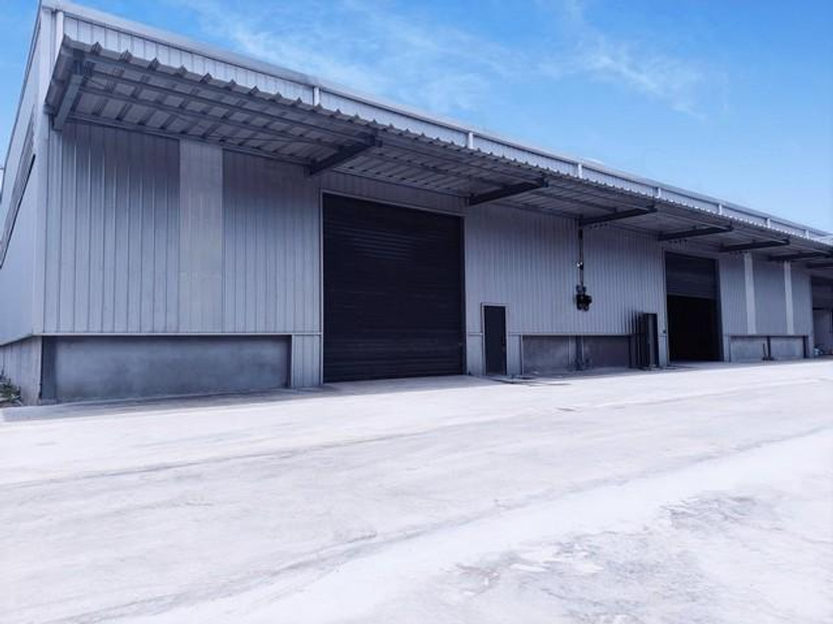 ให้เช่าโกดังออฟฟิศ 537.5 ตร.ม.ย่านปทุมธานีคลองหลวงความสูง8เมตรระบบไฟฟ้า3เฟสใกล้ตลาดไท โกดังโล่งโปร่งสบาย โครงสร้างเหล็กแข็งแรง เหล็กไอบีม Loading...