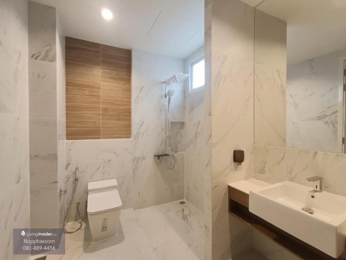 ให้เช่าเกษตร นวมินทร์ ลาดปลาเค้า : เช่าบ้านเดี่ยว ถนนรามอินทรา-เอกมัย เลียบทางด่วนรามอินทรา โครงการเนอวานา แอบโซลูท Nirvana Absolute บ้านหัวมุม ขนาดใหญ่