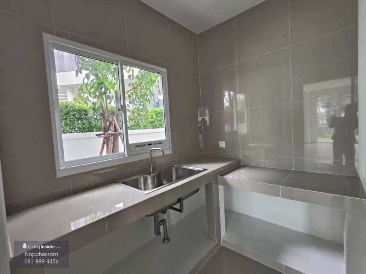 ให้เช่าเกษตร นวมินทร์ ลาดปลาเค้า : เช่าบ้านเดี่ยว ถนนรามอินทรา-เอกมัย เลียบทางด่วนรามอินทรา โครงการเนอวานา แอบโซลูท Nirvana Absolute บ้านหัวมุม ขนาดใหญ่