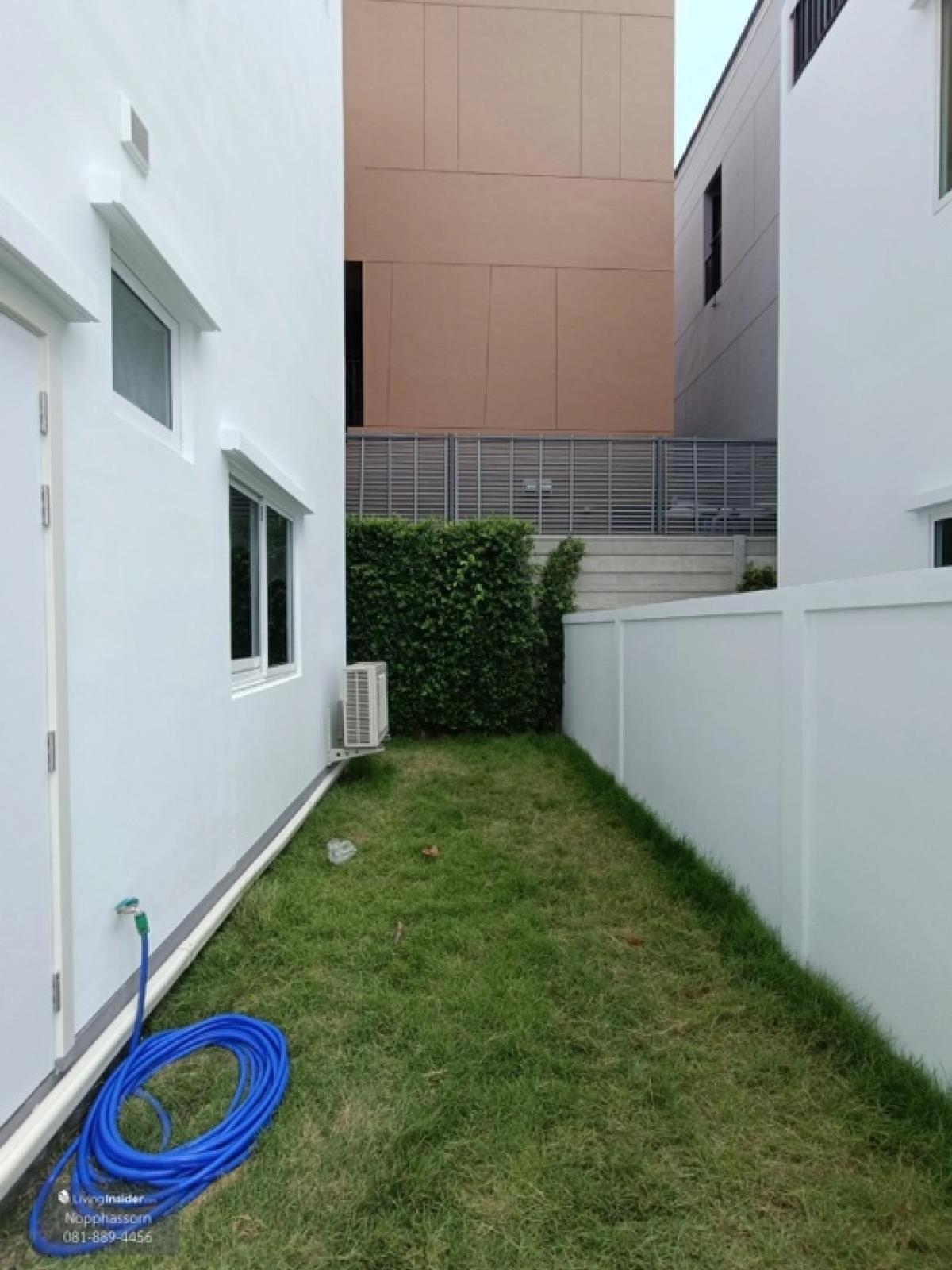 ให้เช่าเกษตร นวมินทร์ ลาดปลาเค้า : เช่าบ้านเดี่ยว ถนนรามอินทรา-เอกมัย เลียบทางด่วนรามอินทรา โครงการเนอวานา แอบโซลูท Nirvana Absolute บ้านหัวมุม ขนาดใหญ่