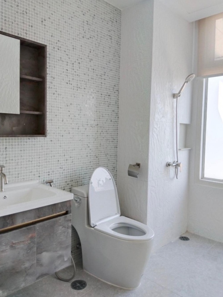 For SaleCondoRatchathewi,Phayathai : Villa Rachatewi【𝐒𝐄𝐋𝐋 & 𝐑𝐄𝐍𝐓】🔥 Elegant, spacious living space, fully furnished with built-in furniture and complete facilities 🔥 Contact Line ID: @hacondo