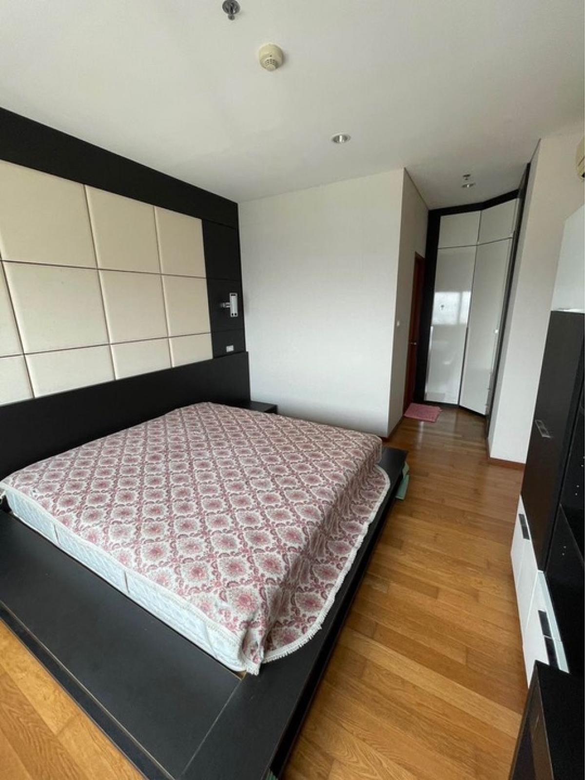 For SaleCondoWongwianyai, Charoennakor : (A0046) ‼️For Sale‼️Villa Sathorn Price 12.5 mb ‼️