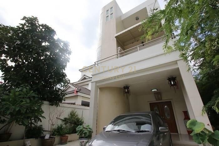 For SaleHouse : ขายด่วนบ้านเดี่ยวทำเลดี ใจกลางเมือง เงียบสงบ ปลอดภัย สุดหรู 3 ชั้น ขนาด 59 ตรว. No.34-HH-68002