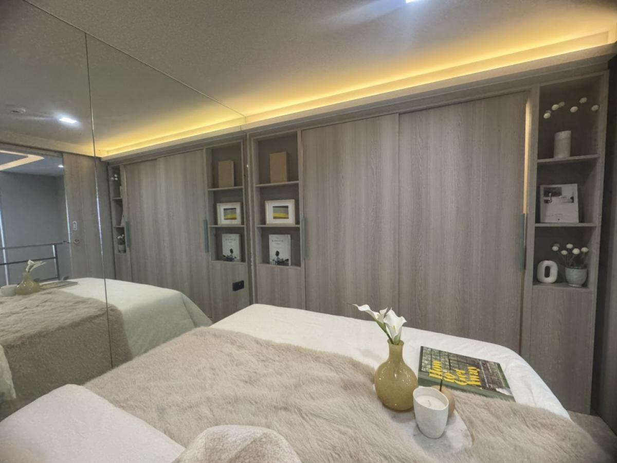 For SaleCondoKasetsart, Ratchayothin : Reference Kaset District, opposite Kasetsart University, 4.8 m high ceiling room. 💢Fully Furnished💢Starting price 4.29 million baht*☎️ contact 0646428664 (Phat)