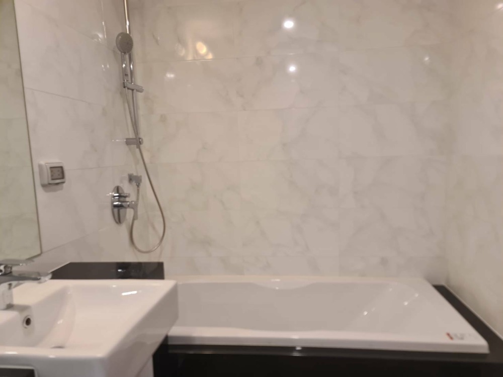 For RentCondoRama3 (Riverside),Satupadit : Supalai Riva Grand | ให้เช่า3 ห้องนอน กว้างมาก เห็นวิวแม่น้ำแบบเต็มตา น่าอยู่ ทำเลสะดวกใกล้ทางด่วนและธนาคารกรุงศรี