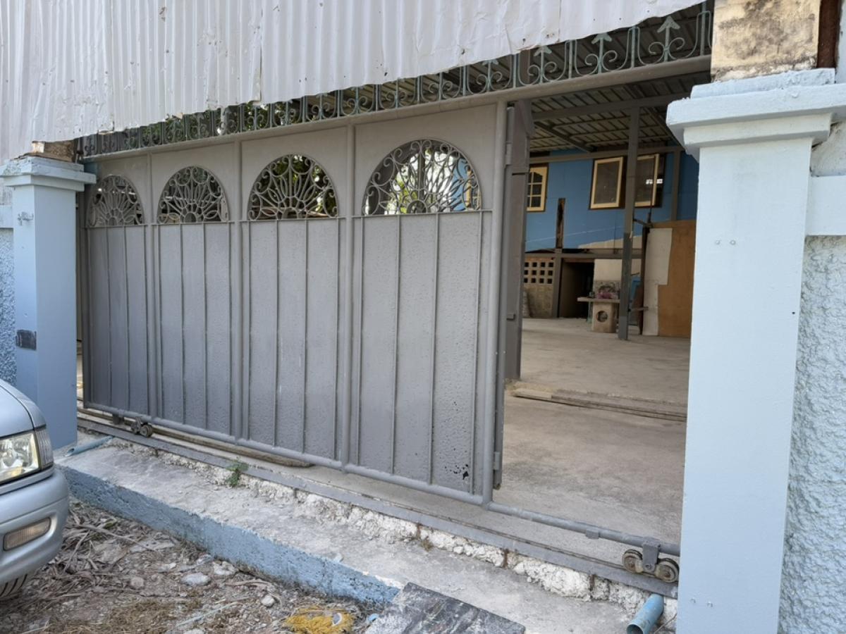 For RentWarehouseRama 2, Bang Khun Thian : ‼️ Small warehouse for rent, total area 60 sq m. ‼️ Soi Thian Talay 20-Bang Kradee 14