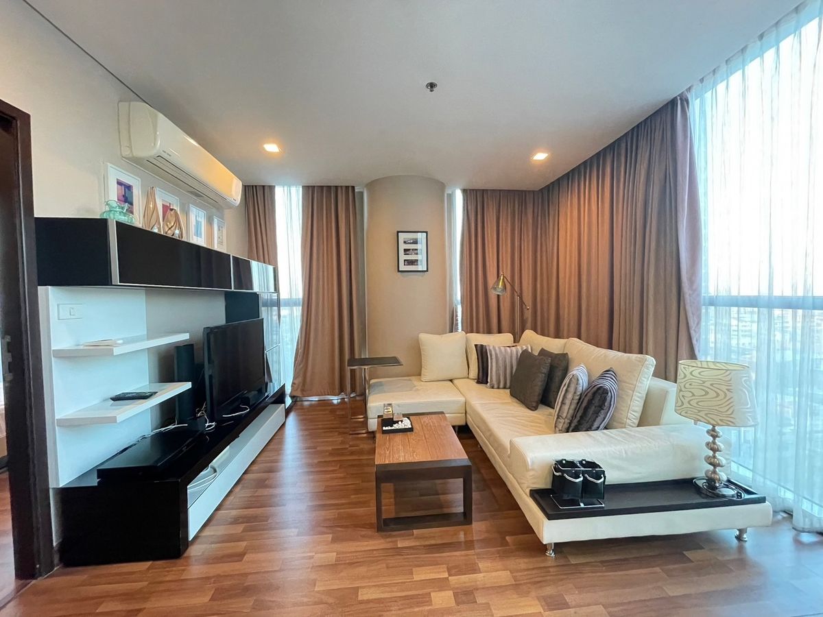 For RentCondoOnnut, Udomsuk : Le Lux | Rent 1 bedroom, neatly decorated, good condition in the middle of the King Near the train and attached to W District