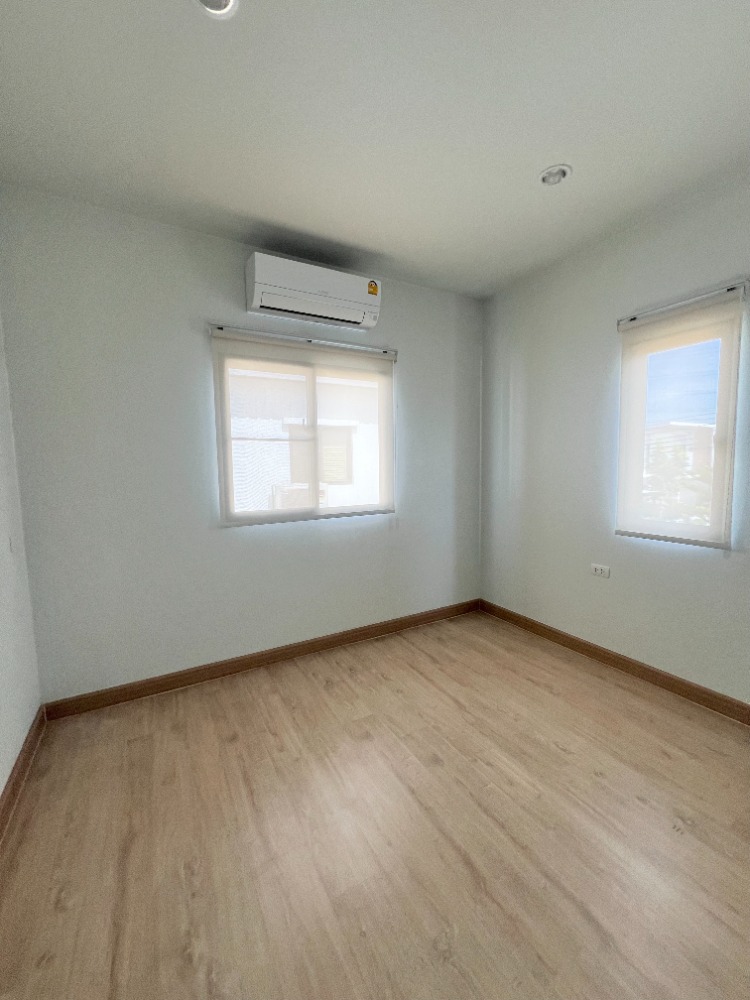 ขายบ้านบางนา แบริ่ง ลาซาล : ขาย บ้านเดี่ยว COMO Bianca (โคโม่ เบียงก้า) บางนา 50 ตร.วา 3 ห้องนอน 3 ห้องน้ำ หลังมุม สภาพใหม่มาก ใกล้เมกะบางนา