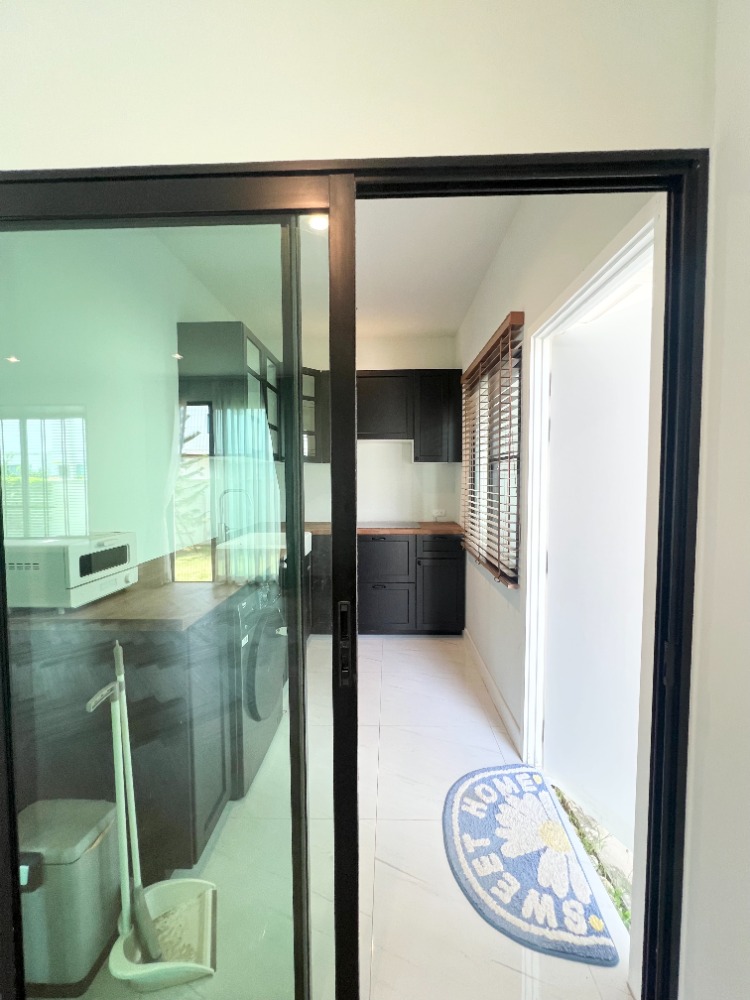 ขายบ้านบางนา แบริ่ง ลาซาล : ขาย บ้านเดี่ยว COMO Bianca (โคโม่ เบียงก้า) บางนา 50 ตร.วา 3 ห้องนอน 3 ห้องน้ำ หลังมุม สภาพใหม่มาก ใกล้เมกะบางนา