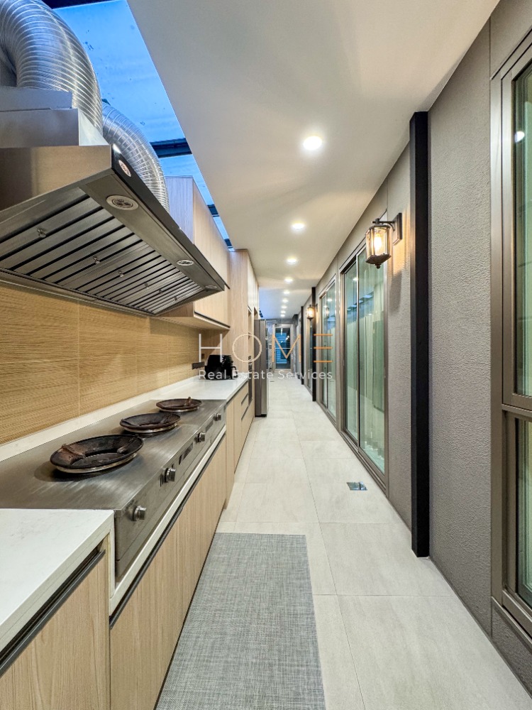 ขายบ้านลาดกระบัง สุวรรณภูมิ : เพอร์เฟค มาสเตอร์พีซ สุขุมวิท 77 / 5 ห้องนอน (ขาย), Perfect Masterpiece Sukhumvit 77 / 5 Bedrooms (SALE) AA473