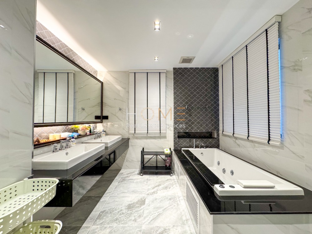 ขายบ้านลาดกระบัง สุวรรณภูมิ : เพอร์เฟค มาสเตอร์พีซ สุขุมวิท 77 / 5 ห้องนอน (ขาย), Perfect Masterpiece Sukhumvit 77 / 5 Bedrooms (SALE) AA473