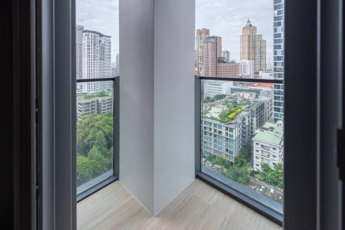 ให้เช่าคอนโดวิทยุ ชิดลม หลังสวน : 📢👇For rent brand new luxury condominium near Central Chidlom , BTS Chidlom