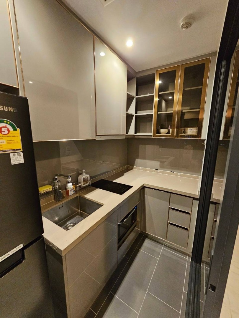 For SaleCondoSukhumvit, Asoke, Thonglor : C Ekkamai / Beautiful room, high floor, open view, best real price in the market in the heart of Ekkamai / 3 bedrooms, 3 bathrooms, 100 sq m. Call 0937890899